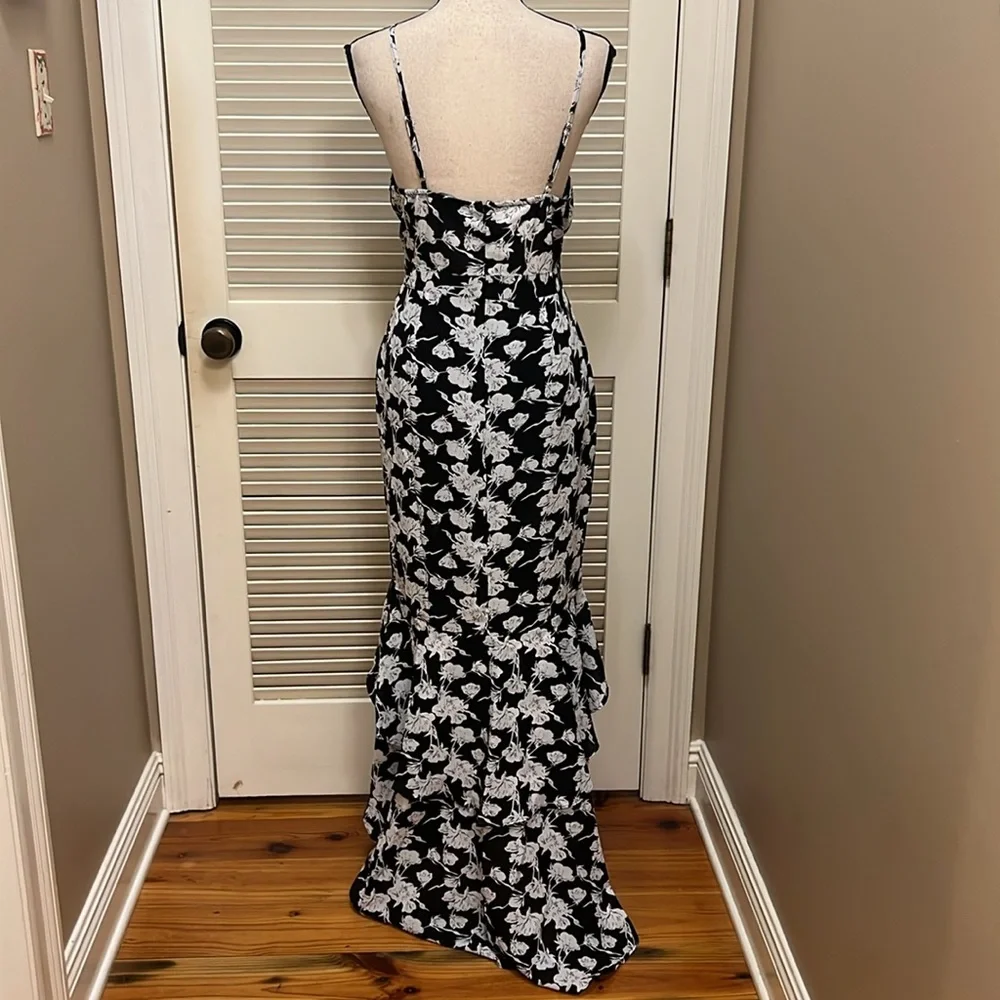 Lulus Darling Daylily White and Black Floral Print High-Low Maxi Dress, NWT - Picture 15 of 17